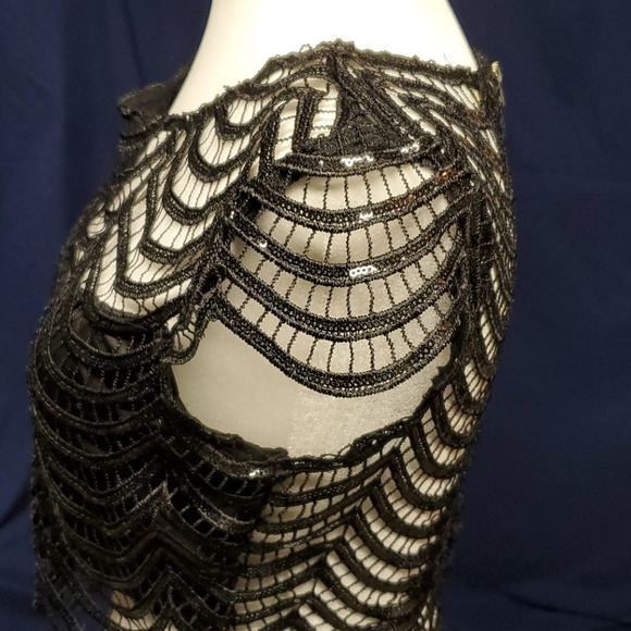 Cap sleeve crop top - Picture 3 of 7